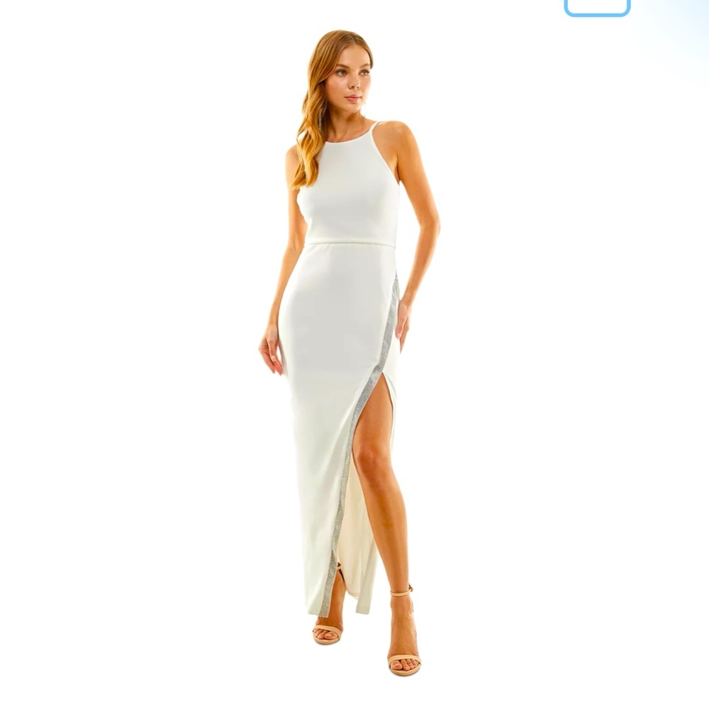 NWT‼️ Juniors' High Slit Asymmetrical Sequin-Trim Gown